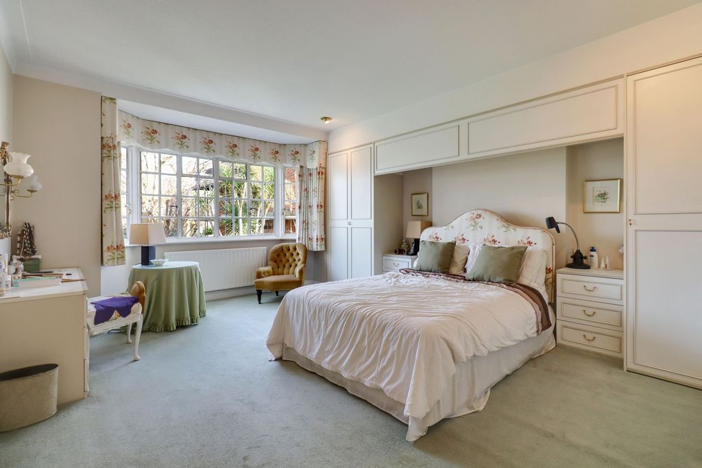 Additional image 9 of 5 bed detached house for salePalace Road, East Molesey KT8