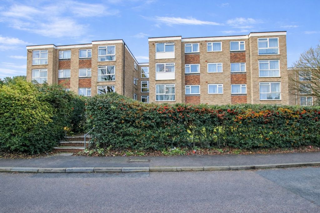 Property photo 1 of 14