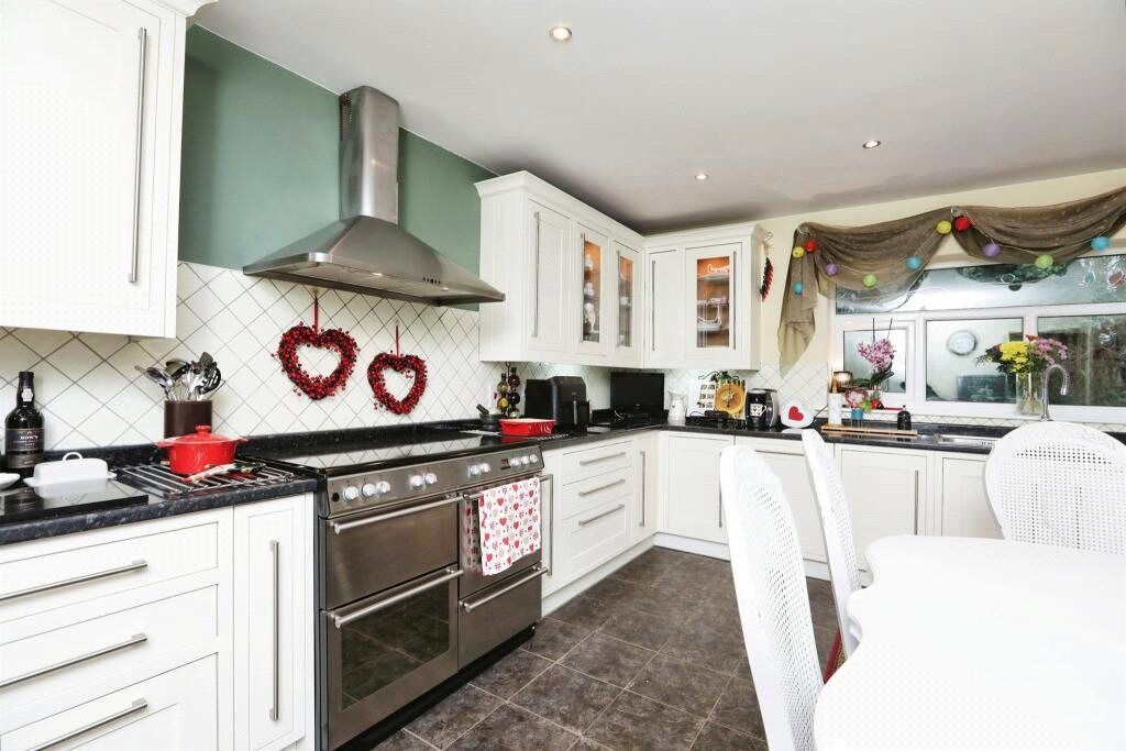 Property photo 2 of 23 Picture No. 09