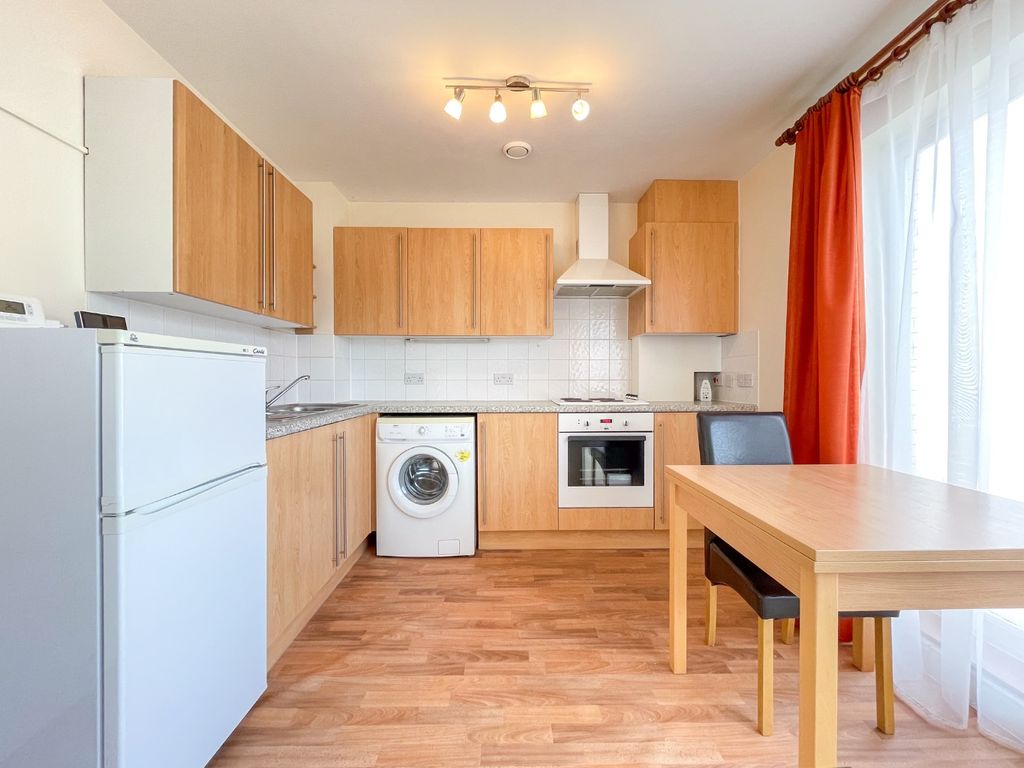Property photo 3 of 10 3167156