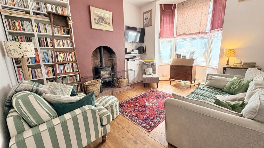 Property photo 2 of 40 Reception Room One