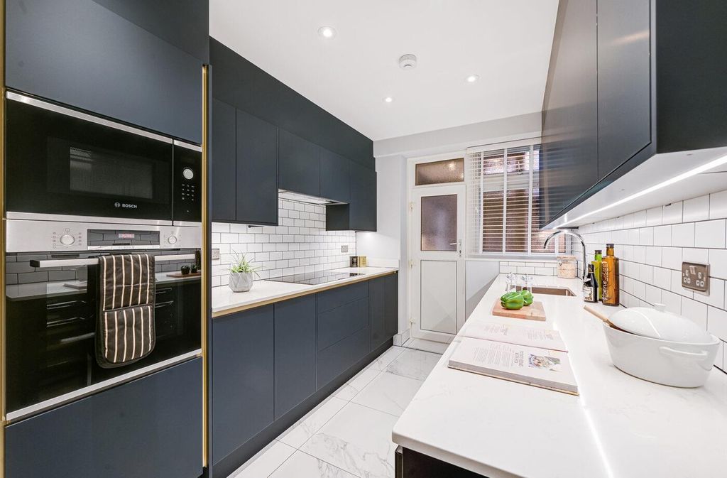 Property photo 2 of 10 Image