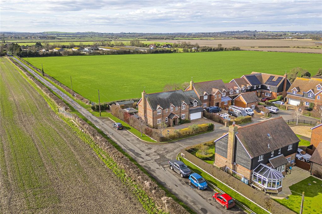 Property photo 1 of 29 Picture No. 38