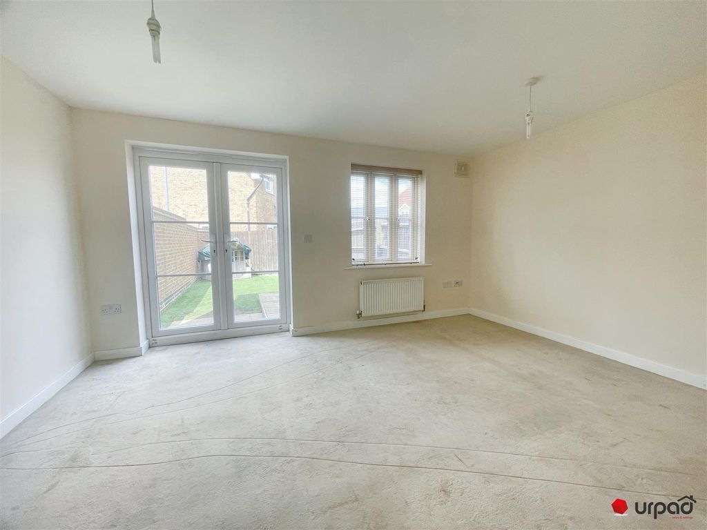 Property photo 2 of 16 Img_9071.Jpg