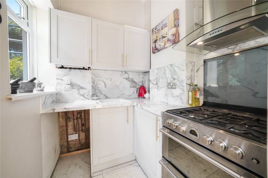 Property photo 2 of 15 Kitchen