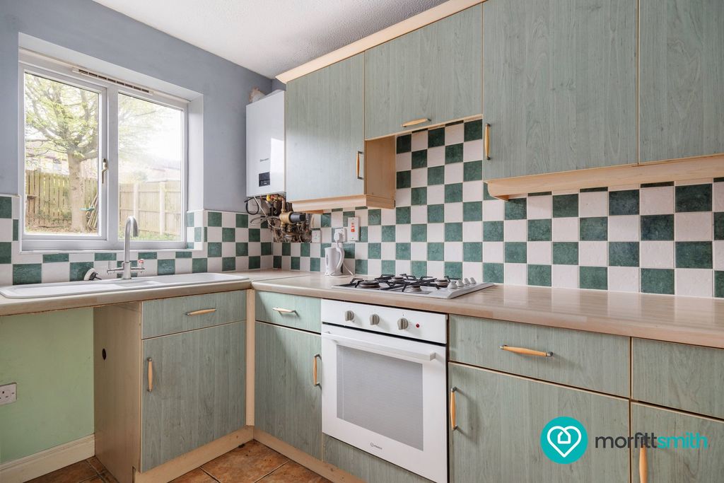 Property photo 2 of 12