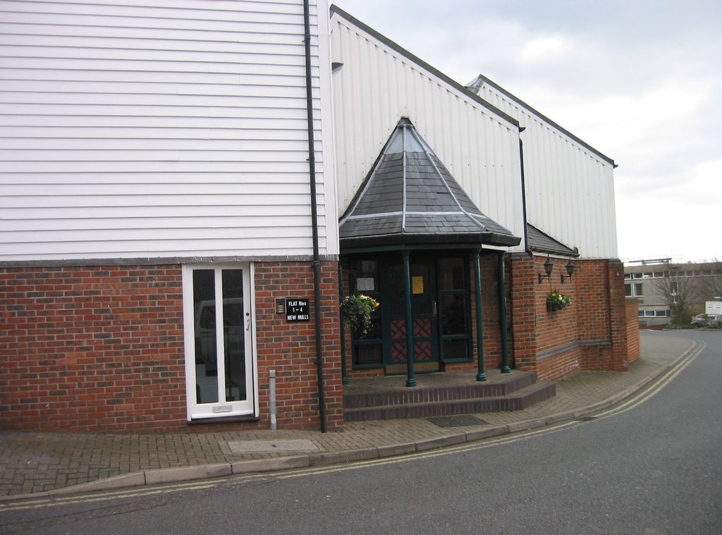 Property photo 1 of 7
