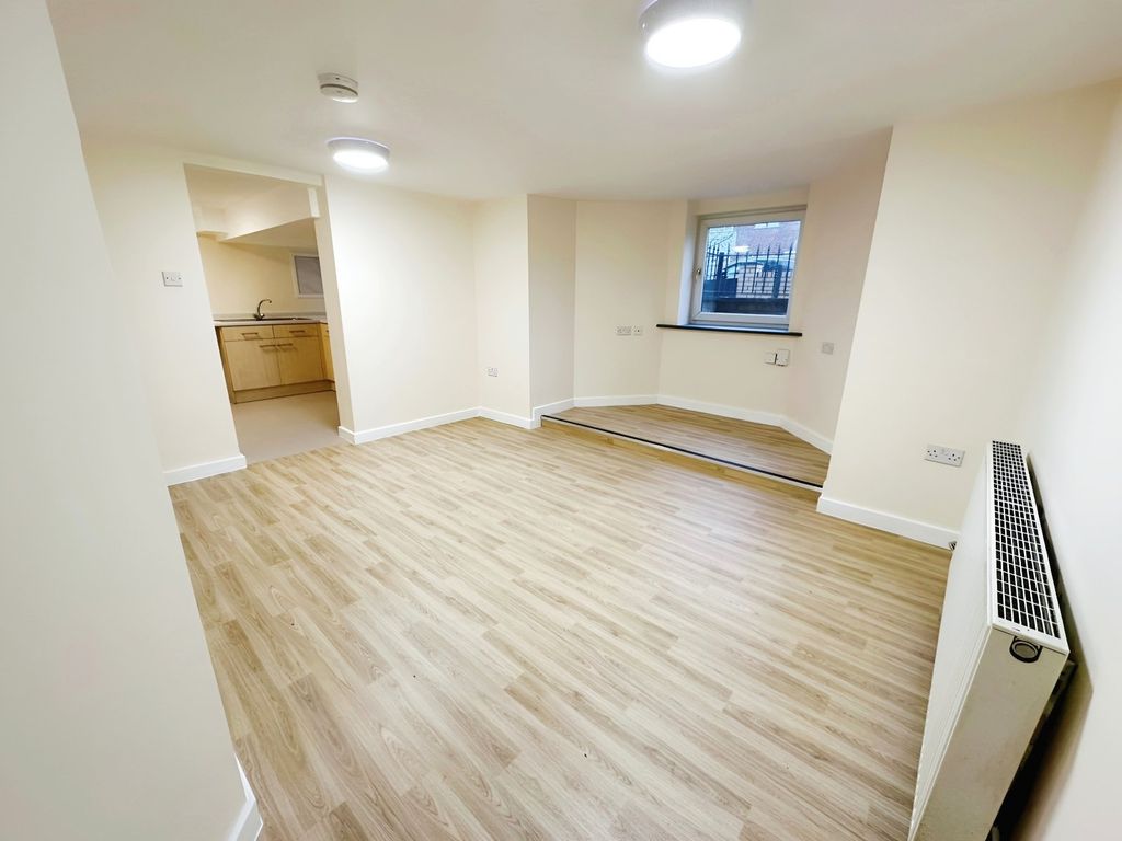 Property photo 3 of 10 Picture No. 07