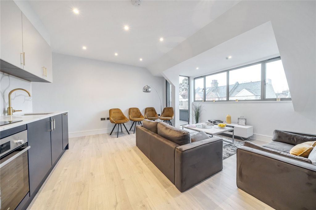 Property photo 3 of 21 Picture No. 72