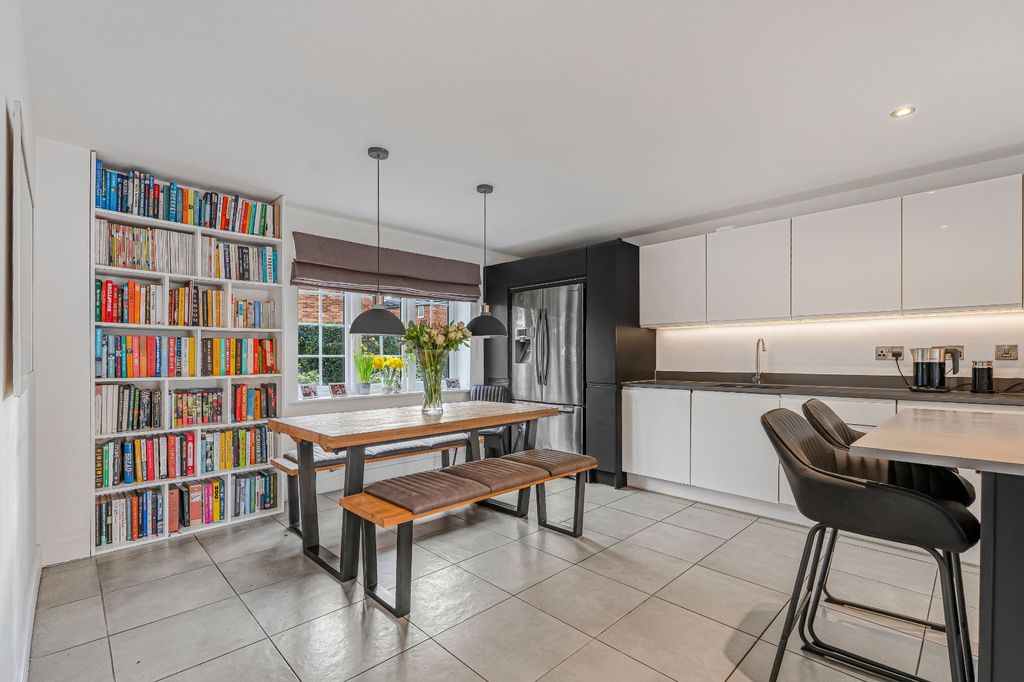 Property photo 3 of 20 Picture No. 09