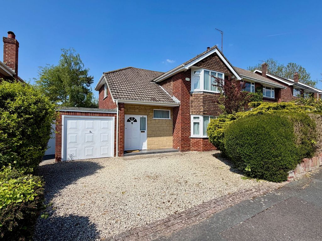 Property photo 1 of 13
