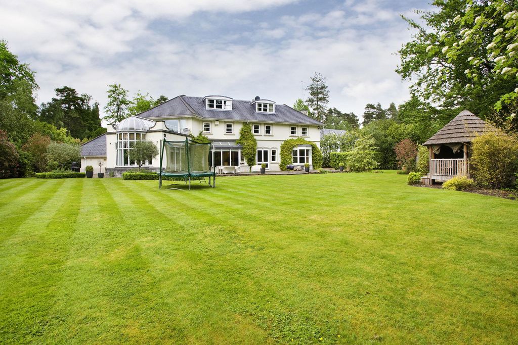 Property photo 1 of 10 Image