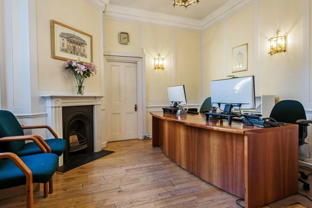 Property photo 2 of 7 421591 (2).Jpg