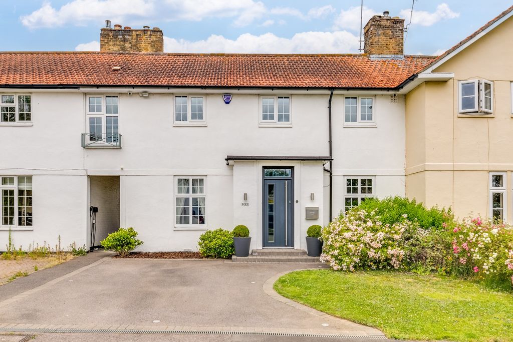 Property photo 3 of 28 3359726