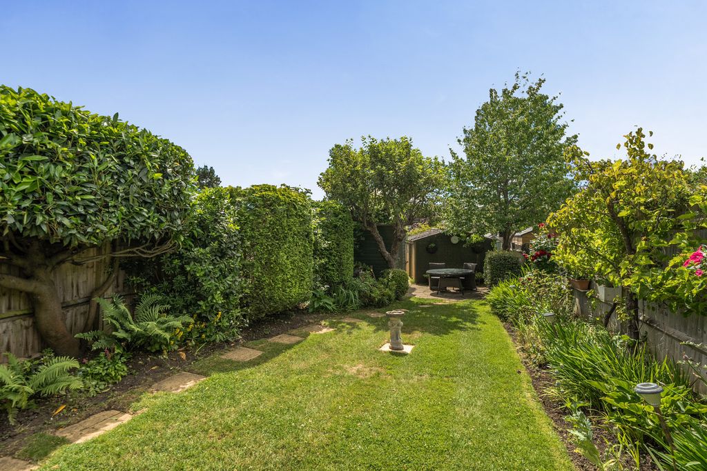 Property photo 3 of 16