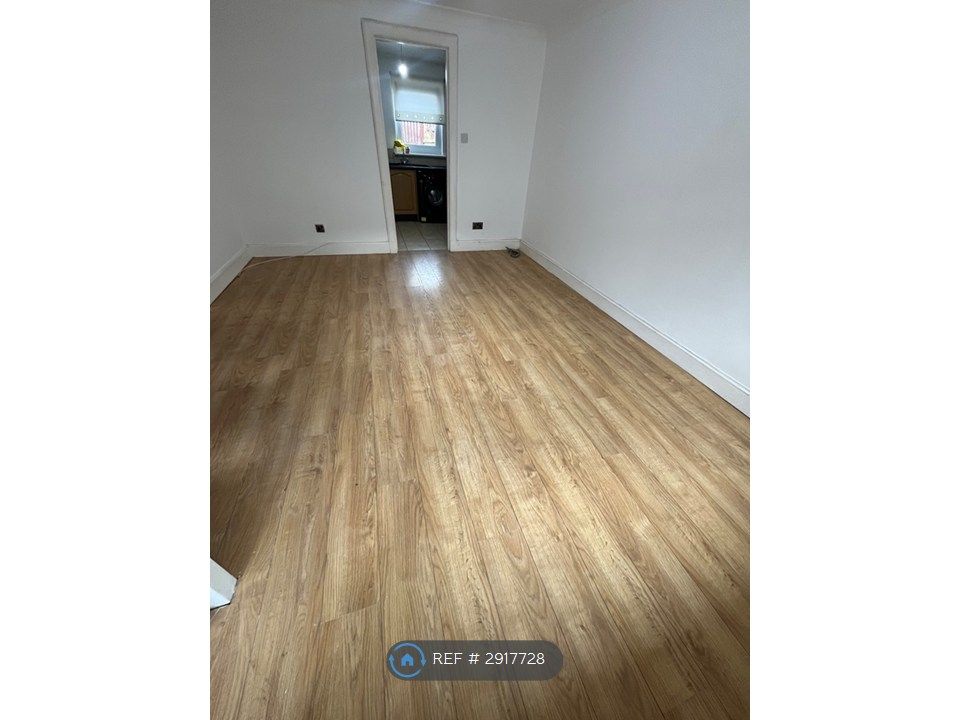 Property photo 2 of 13 Living Room
