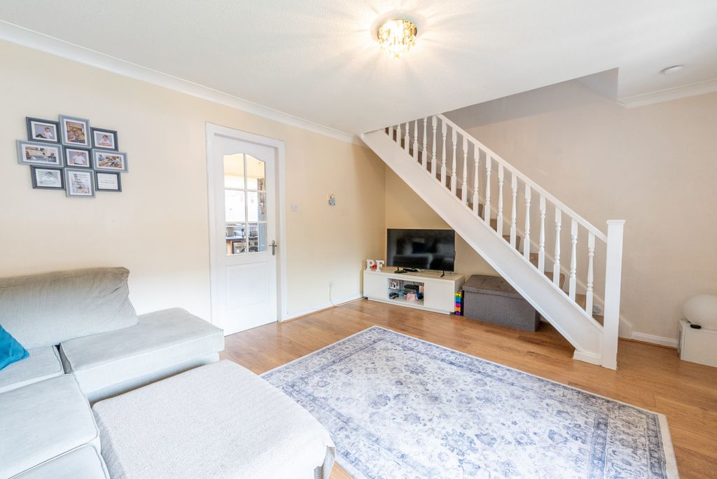 Property photo 2 of 18 Gallery