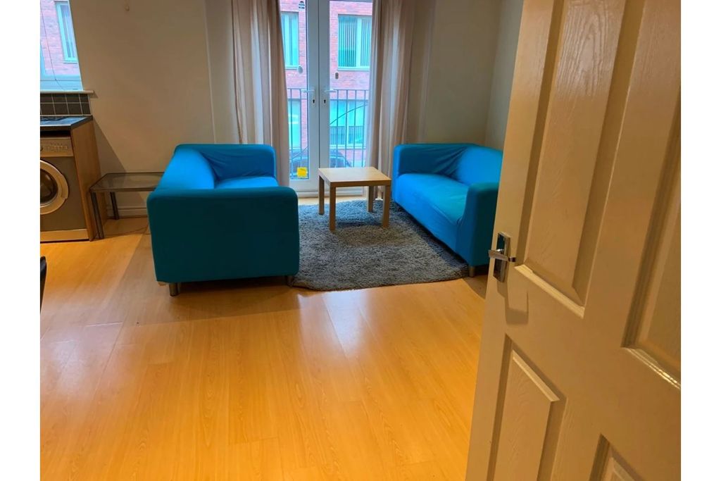 Property photo 3 of 7