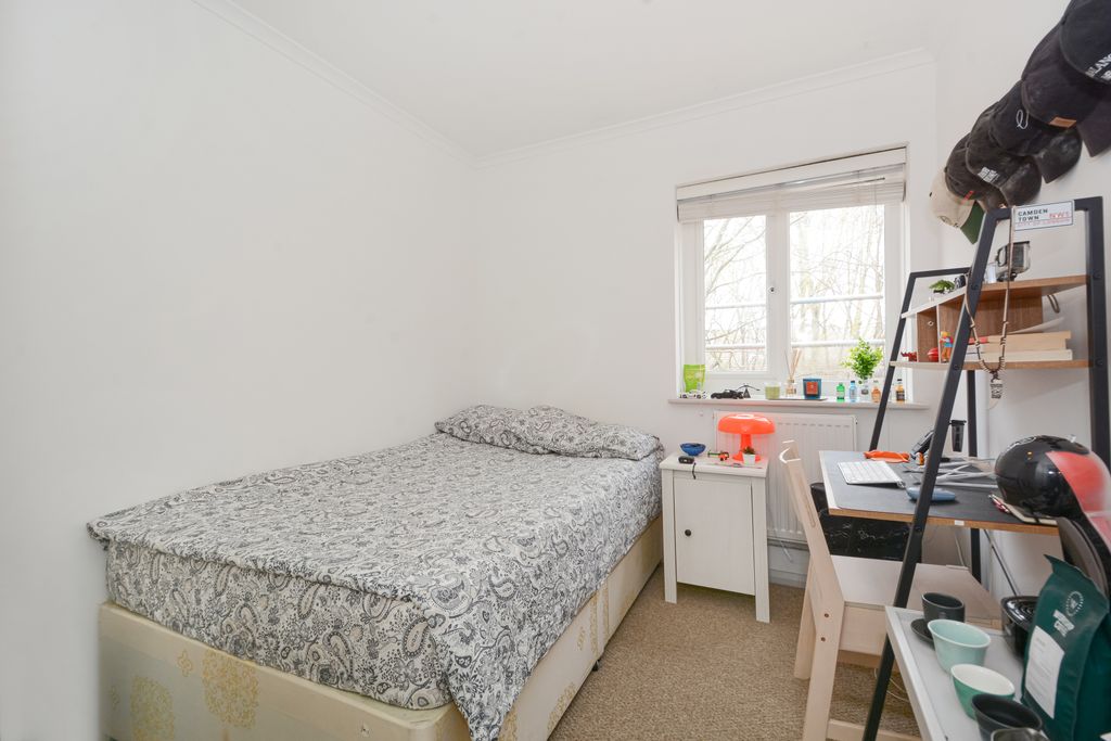 Property photo 3 of 7