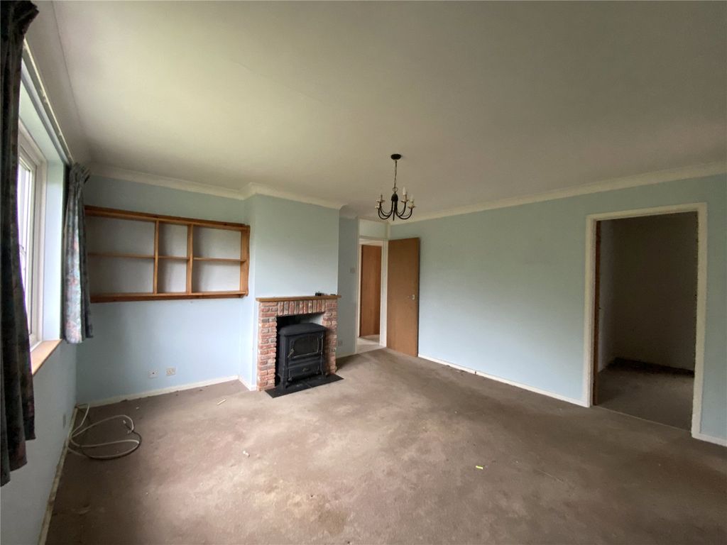 Property photo 3 of 12 Living Room