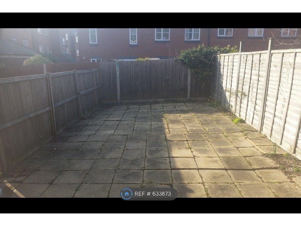 Property photo 3 of 8