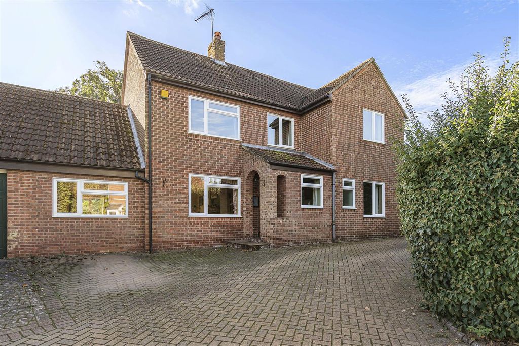 Property photo 1 of 34 31_93828.Jpg