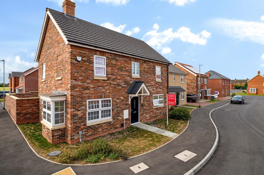 Property photo 1 of 16 -685d1B939c1d2-l-1316246-4-685c6Abdbf4F9 (1)