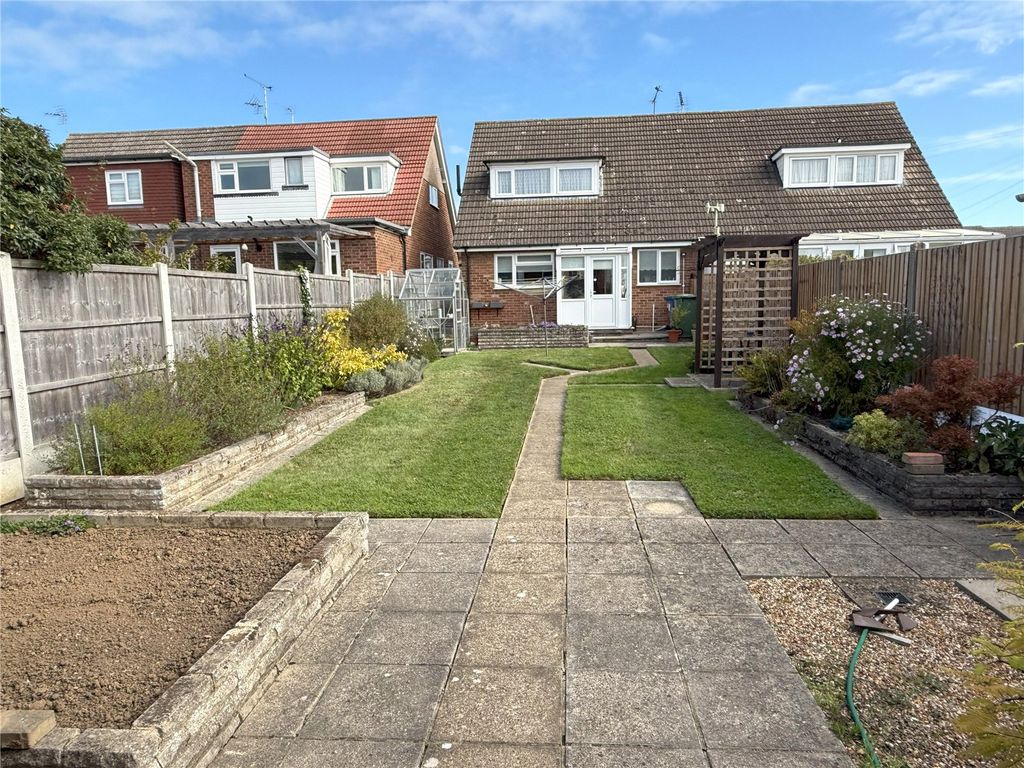 Property photo 2 of 15 Picture No. 13