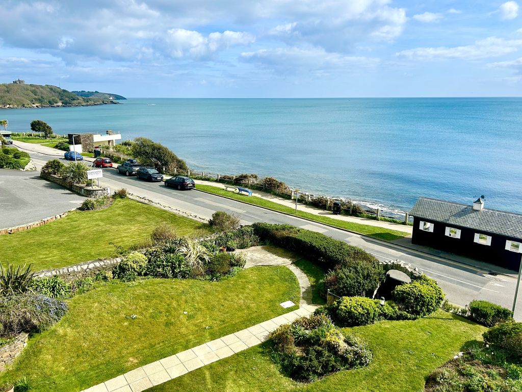 Property photo 2 of 12 Photo 2