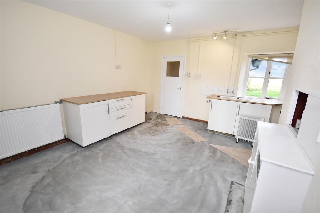 Property photo 3 of 17 Dsc_0053Dp.Jpg