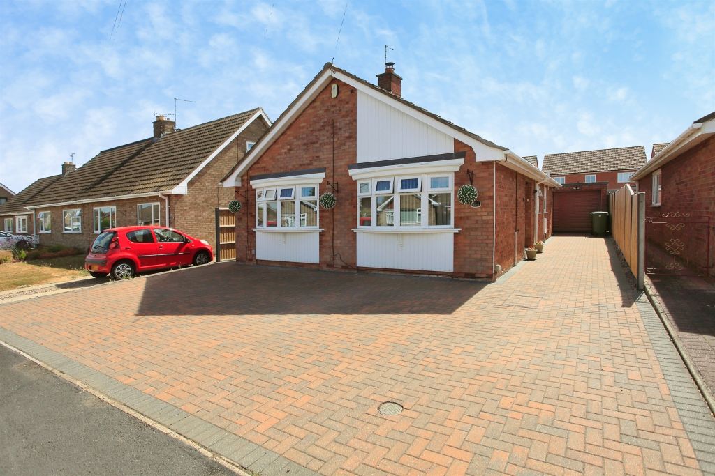 Property photo 1 of 9