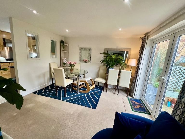 Property photo 3 of 6