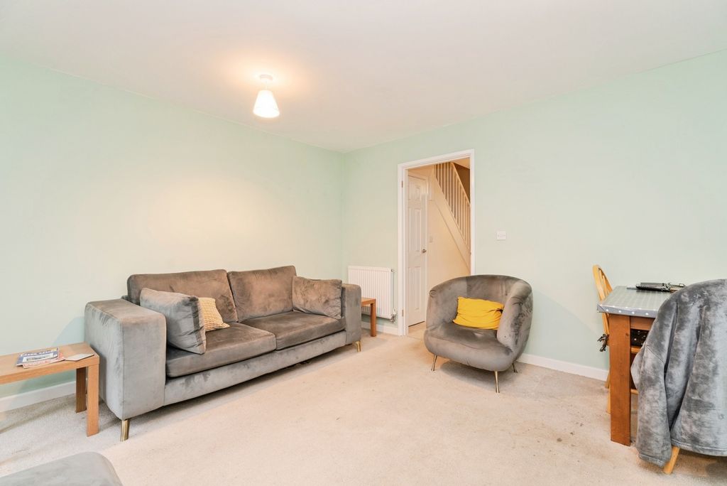 Property photo 2 of 13 Pbox-Img.Jpg