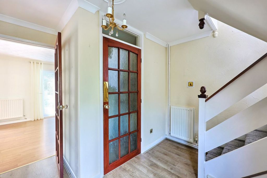 Property photo 3 of 13