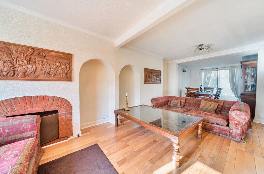 Property photo 3 of 17 Picture No. 10