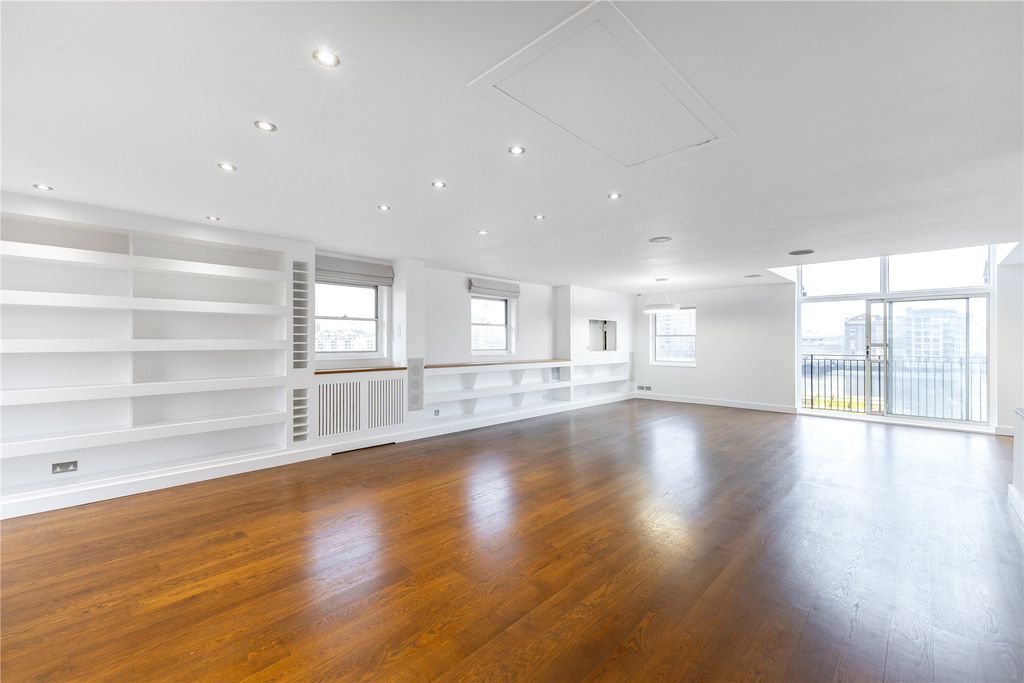 Property photo 2 of 27 Picture No. 09