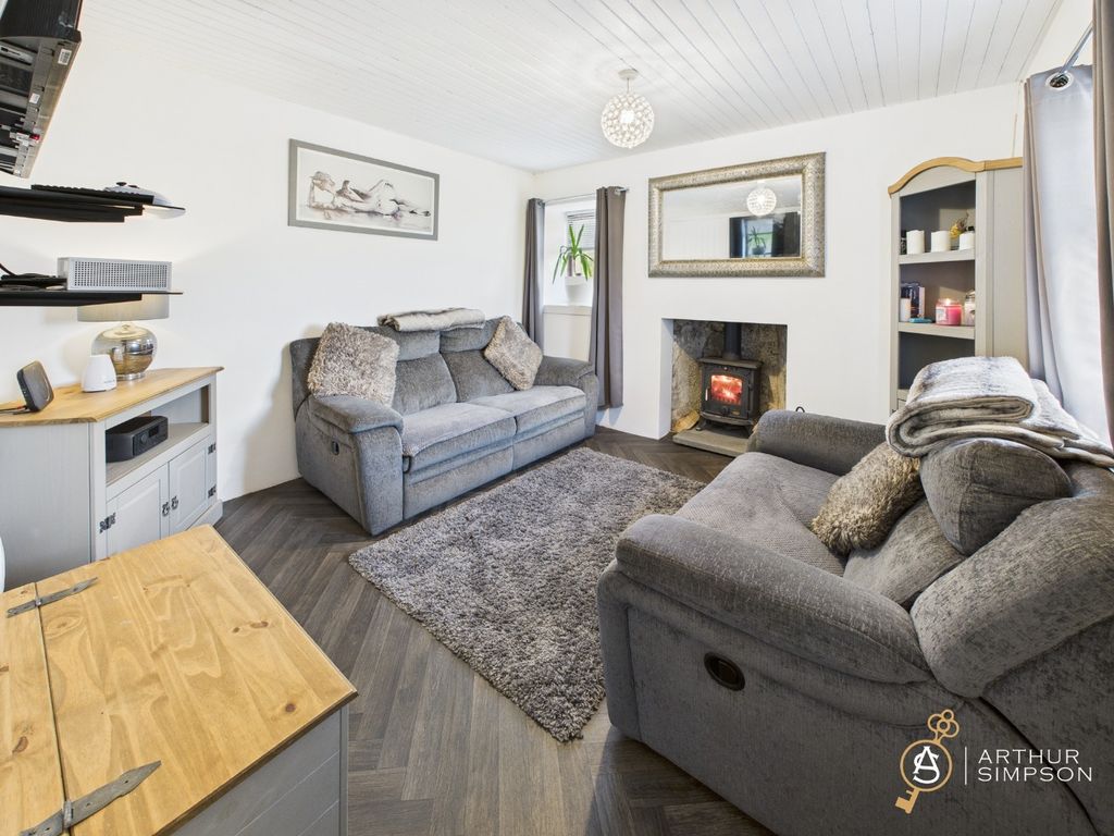 Property photo 2 of 30 4672002