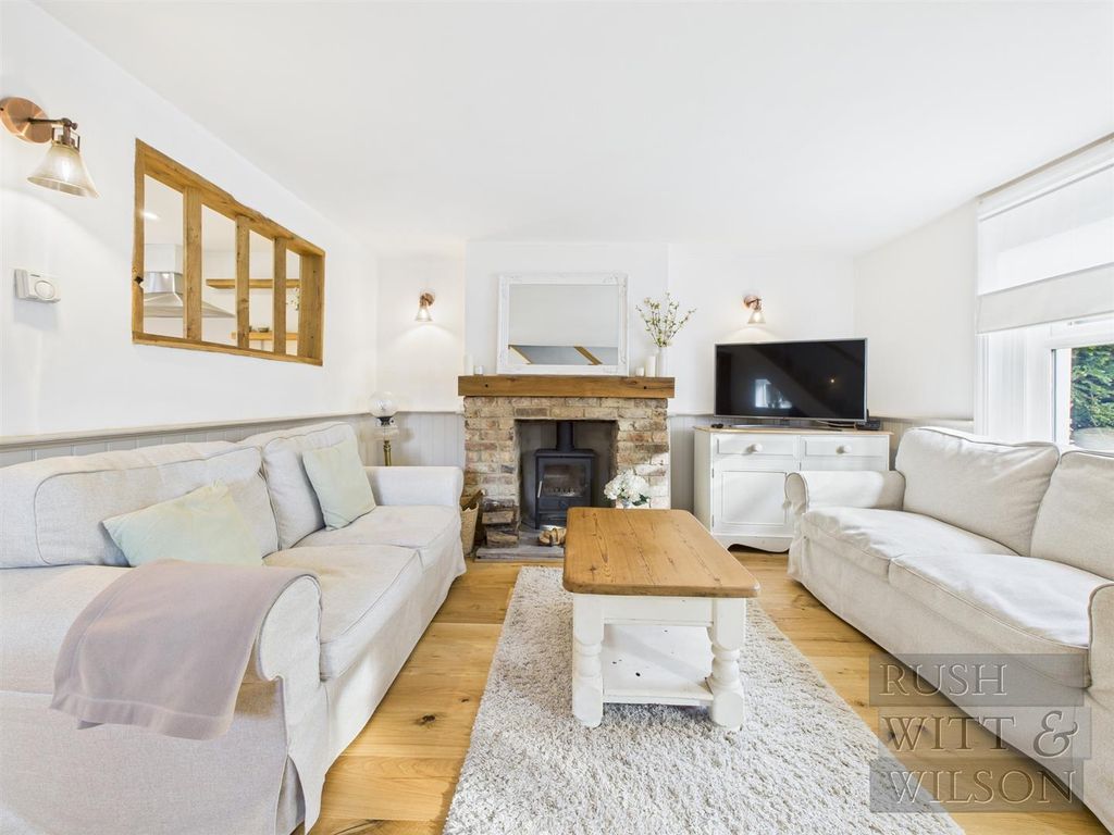 Property photo 3 of 23