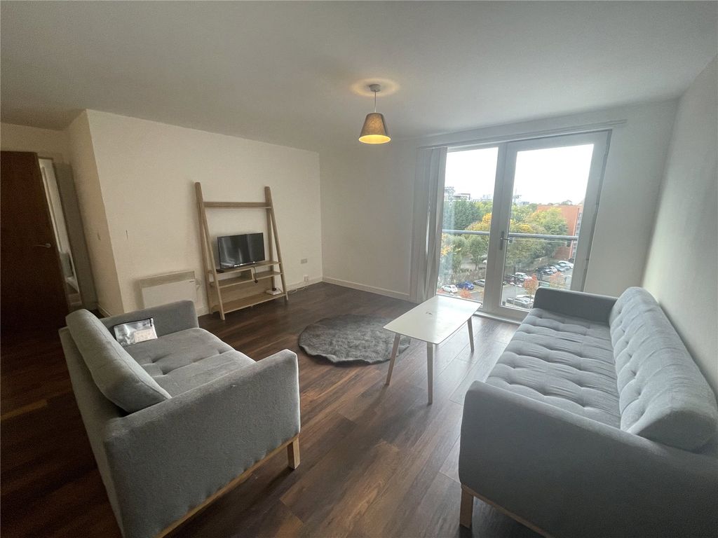 Property photo 2 of 18 2