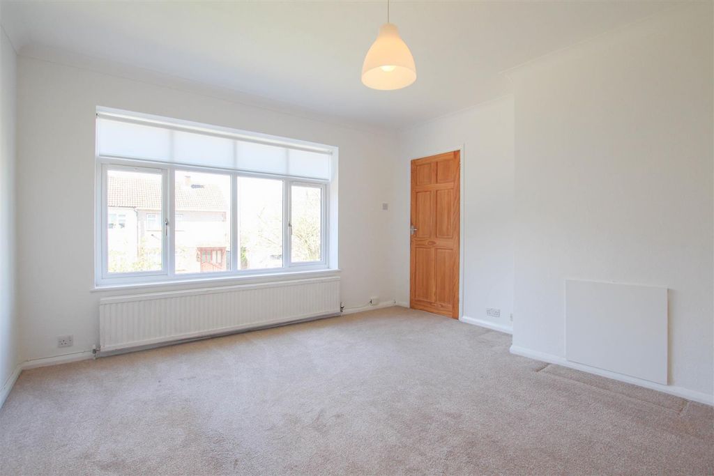 Property photo 3 of 15 Img_9710.Jpg