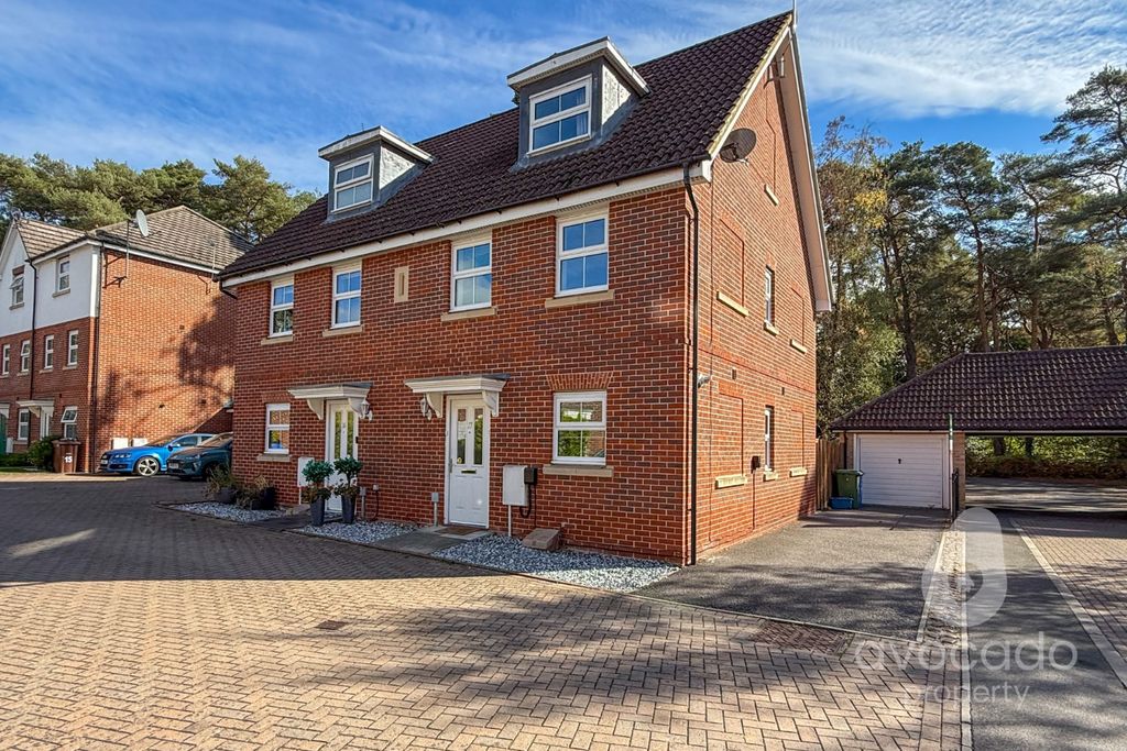 Property photo 1 of 10 5706261