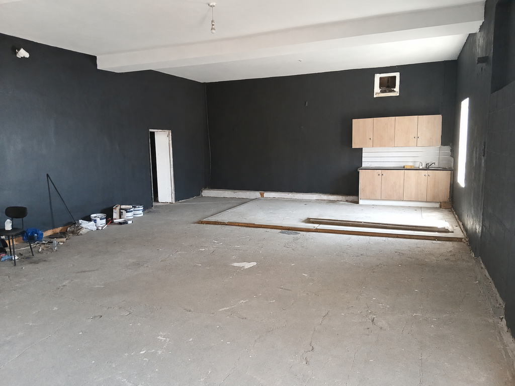 Property photo 2 of 6