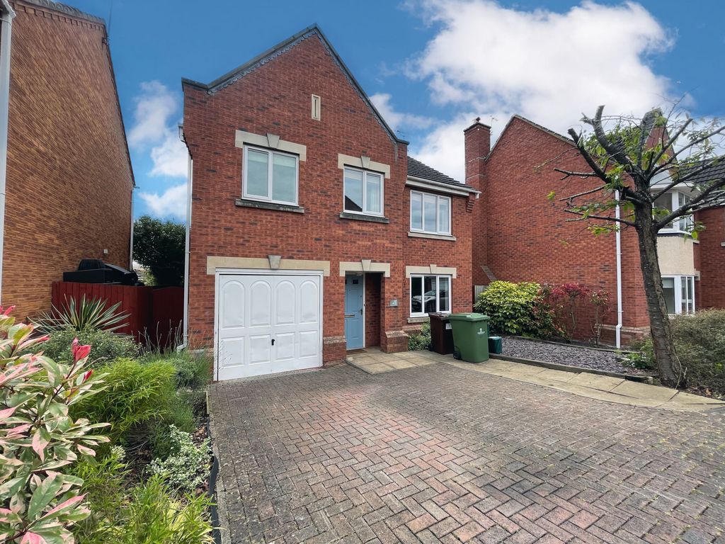 Property photo 1 of 16