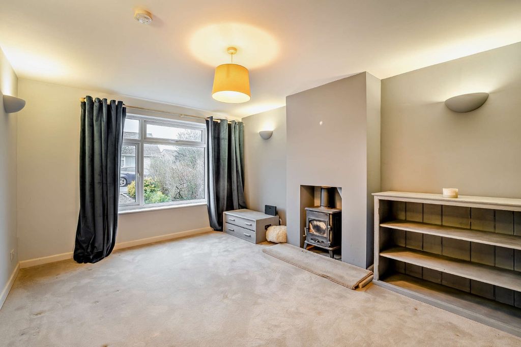 Property photo 2 of 12 Picture No. 14