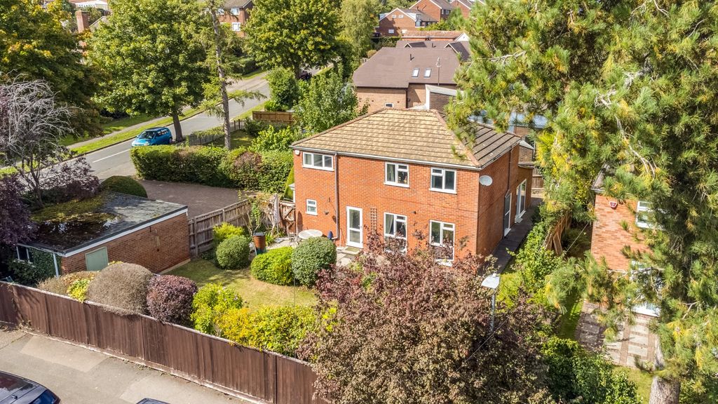 Property photo 1 of 43 4067680