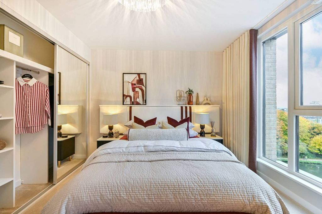 Property photo 2 of 16