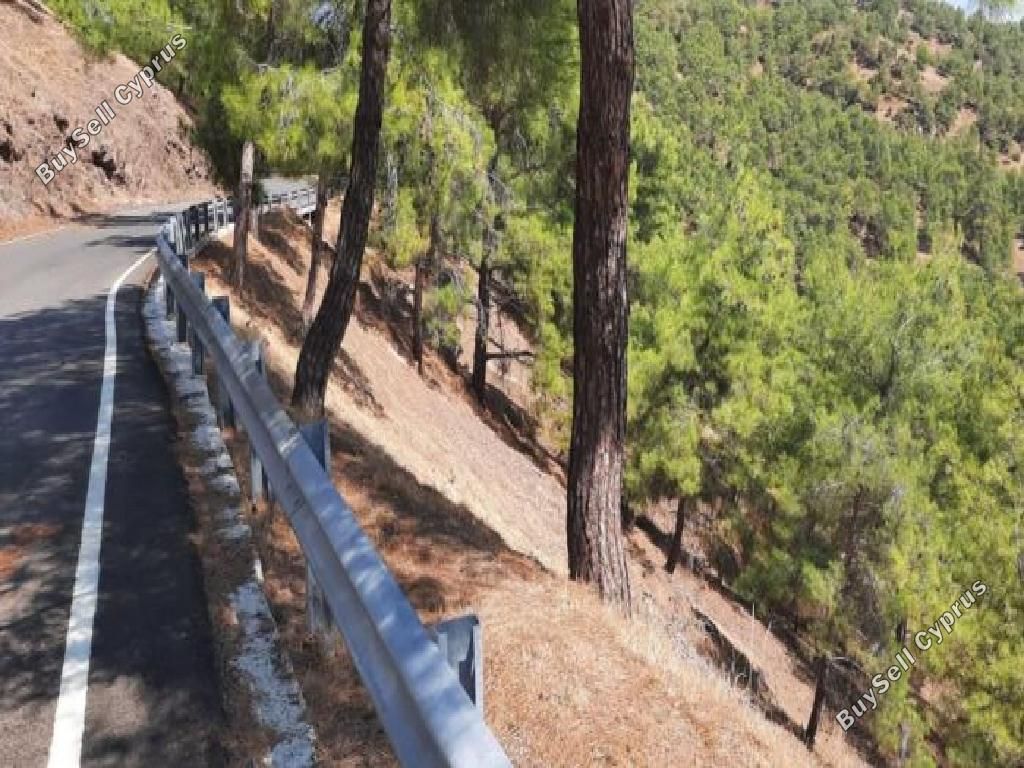 Property photo 2 of 5