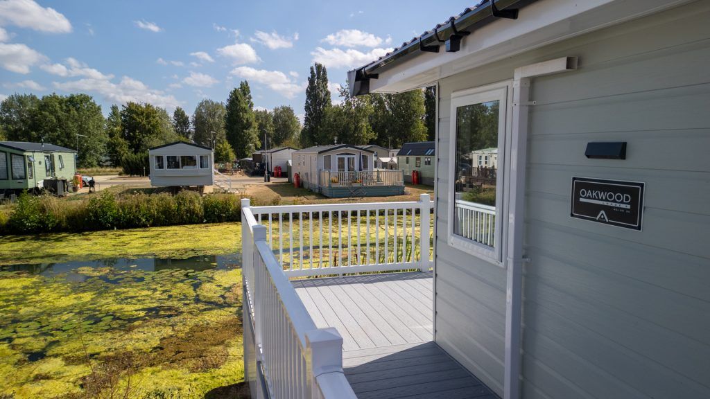 Property photo 1 of 27 Gi 38 Atlas Oakwood 40x20 Small 3