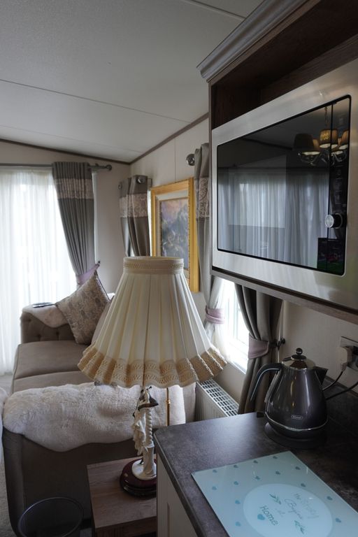 Property photo 3 of 45