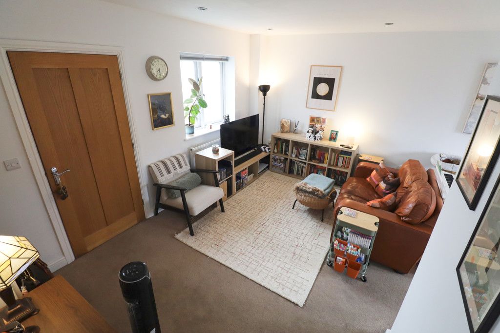 Property photo 3 of 14 Photo 23